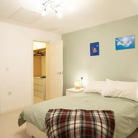 Modern Ensuite In Durham City Exterior photo
